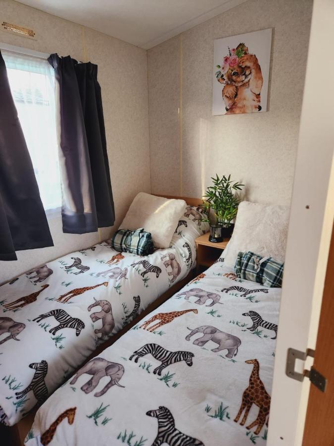 Hotel Comfy Caravan On Marine Park à Rhyl Extérieur photo